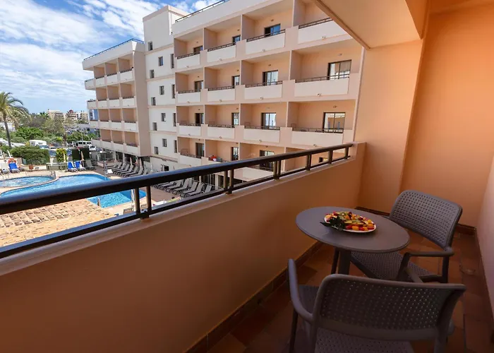 Invisa Hotel La Cala (Adults Only) Santa Eulalia del Río, España
