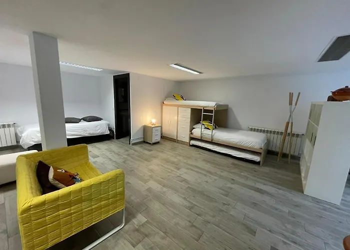 Villa Bosque Albite Llanera , España