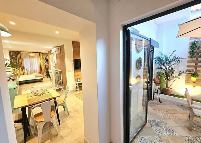 Apartamentos De La Huerta