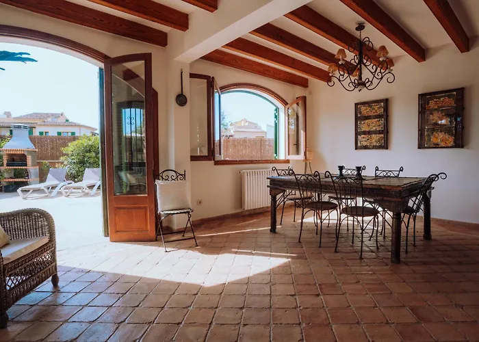 Traumhafte Finca Haus für Gruppen Familien Top-Lage direkt am Meer bei Es Trenc mit Pool und neuer Klimaanlage