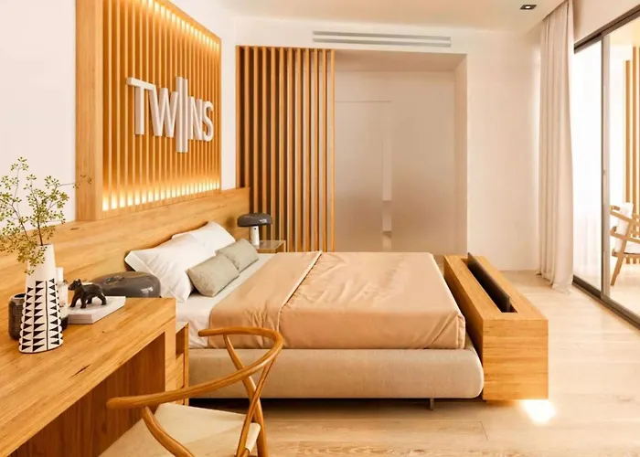 Hotel The Ibiza Twiins - 4* Sup Playa d'en Bossa, España