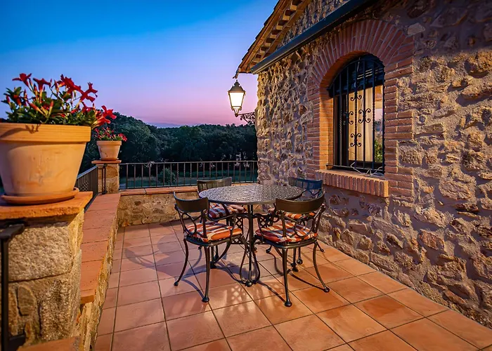 Cal Bisbe, Your Rural Holiday Home
