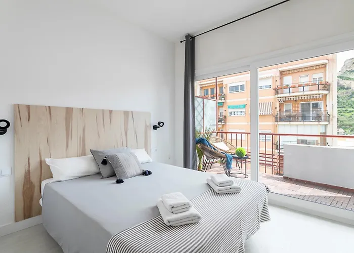 Casa Mila Sv19 Guesthouse