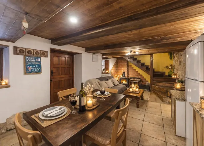 Apartamento La Congosta, mágica aldea rodeada de montañas La Plaza, España