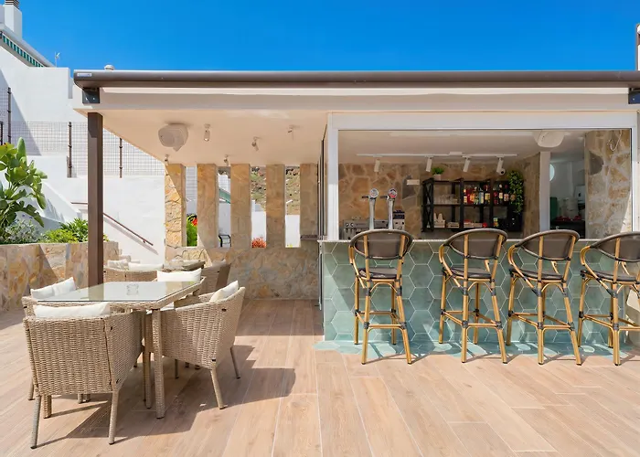 Sunset Suites By Bull Hotels