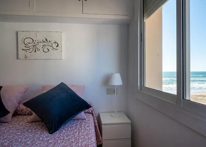 AT101 Primera línea, vista playa, airco