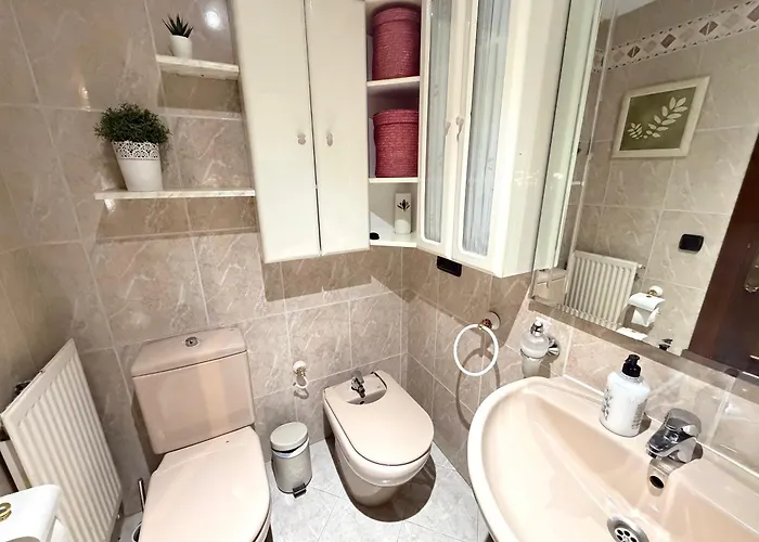 Apartamento Reyes de España / Free Parking&Wi Fi