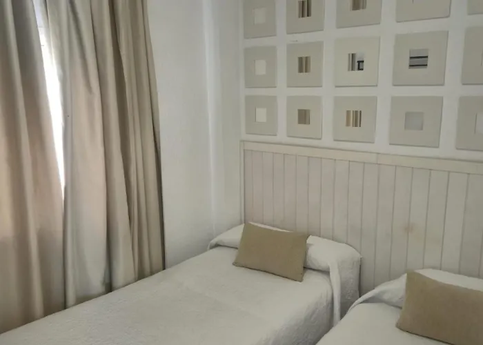 Apartamentos Playa Bajondillo