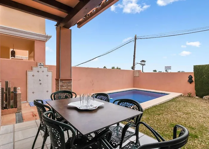 Villa estilo mediterránea con Piscina, Jardín, Bbq y Jacuzzi - VILLA BEL AIR REAL