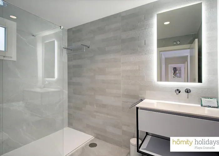 Homity Holidays - Playa Granada - Marina Golf