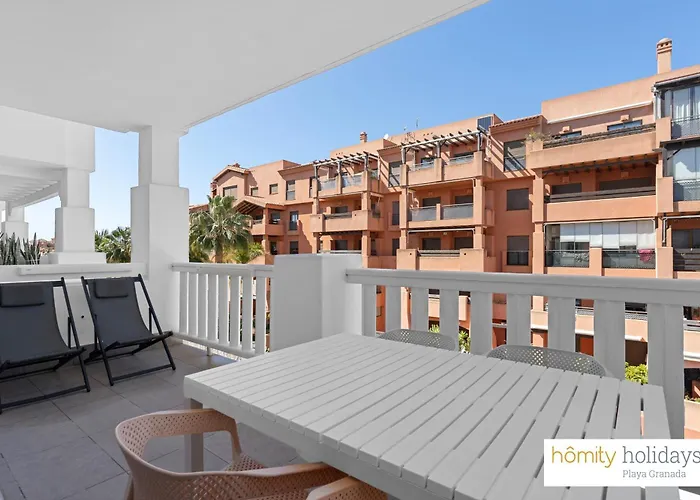Homity Holidays - Playa Granada - Marina Golf
