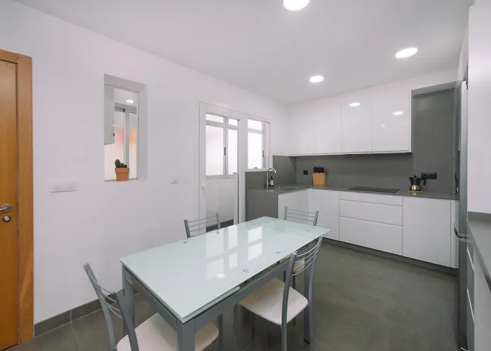 Recien Reformado en Redondela by CABANA Rentals