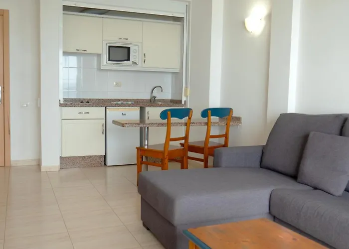 Hotel-Apartamento Las Olas Los Cancajos, Spain