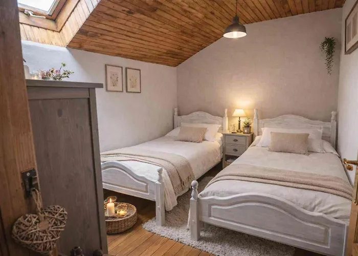 Casa Rural La Carrozal Senda del Oso Orelleiru, España