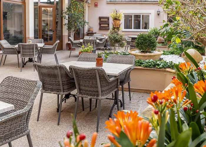 Hostal Nadal Sóller, España