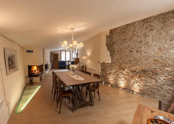 Hostal Cal Marti Farena, España