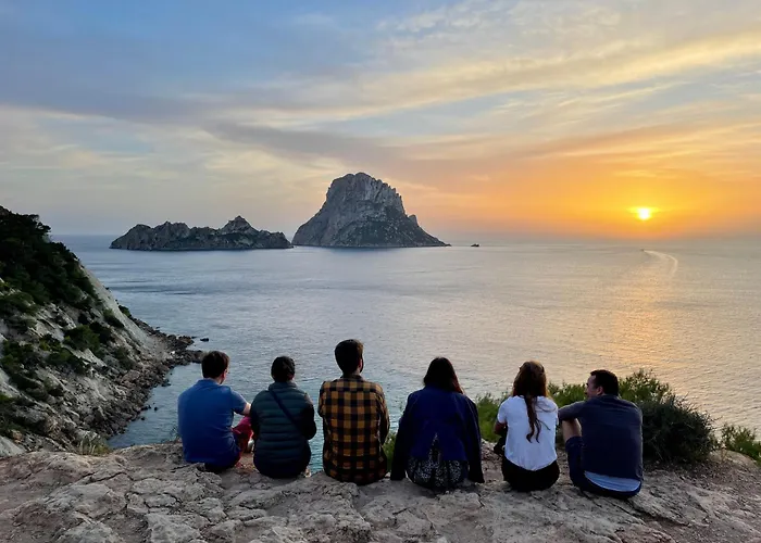 Outsite Ibiza - Work, Connect, Explore