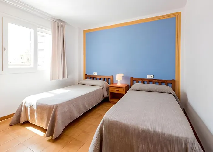 Apartamentos Es Canyer