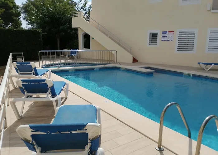 Apartamentos Rayma I-II-III