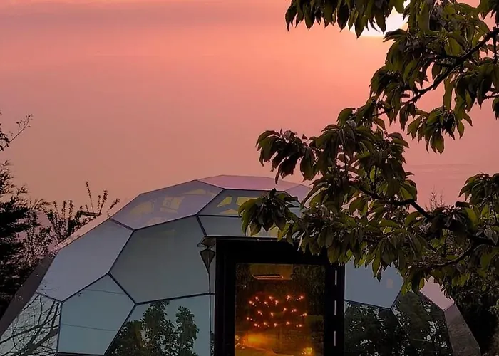 Glamping El Jardín De Las Delizias Valle Del Jerte Casas del Castañar, España