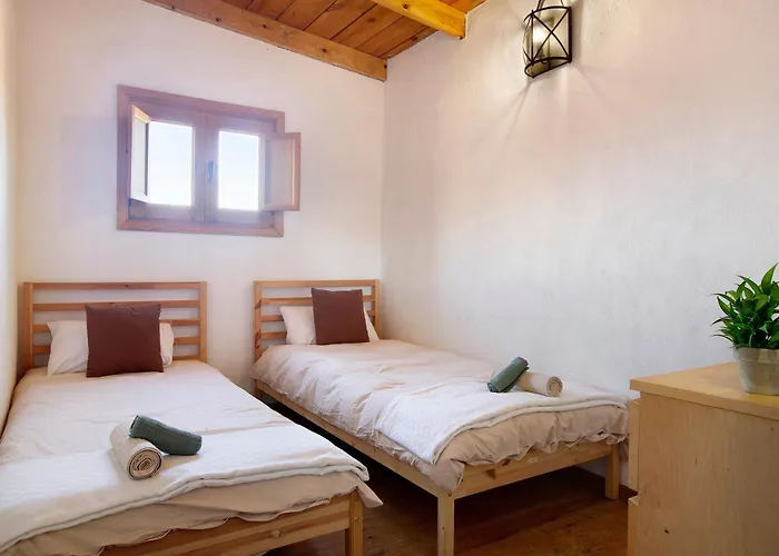 Casa Rural Los Colorados Vega de San Mateo, España