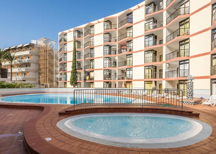 RT-Apartamentos Guinea