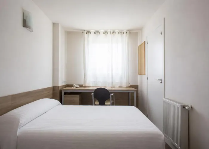 Residencia Universitaria Manuel Agud Querol San Sebastián, España