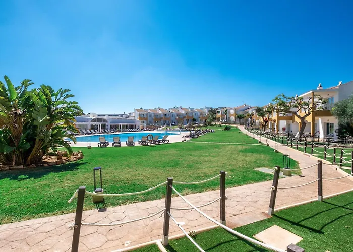 Aparthotel Comitas Isla del Aire Punta Prima , España