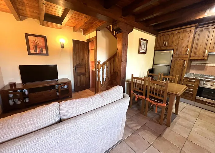 Gestiona2R - Casa en Colombres centro