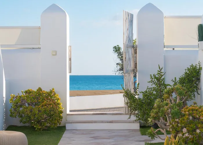 La Concha Boutique Apartments - Adults Only