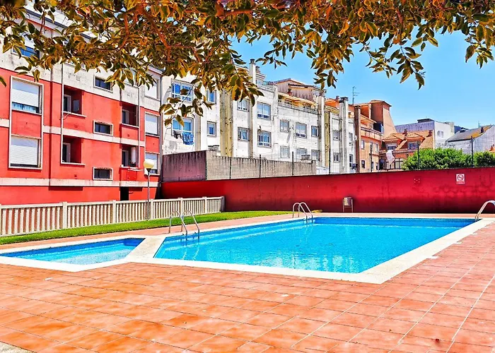 Desconectaengalicia La Perla, piscina y parking
