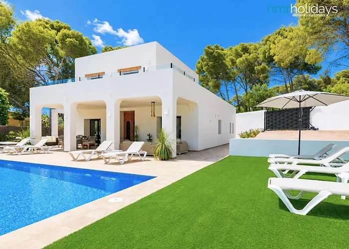 Milana By Hmr Holidays