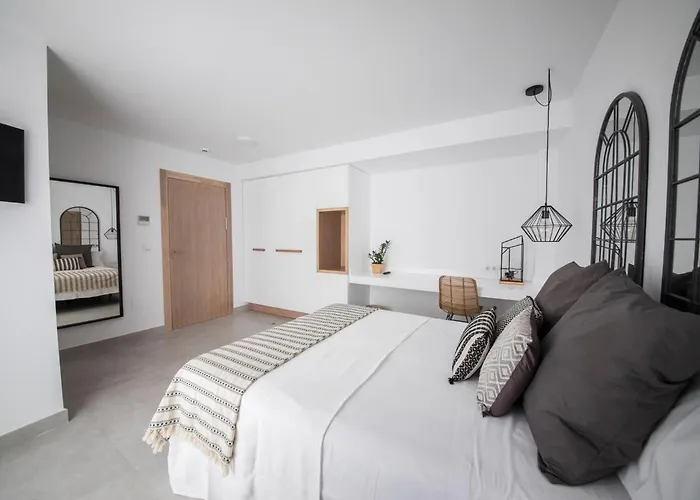 Hostal Cervantes Playa