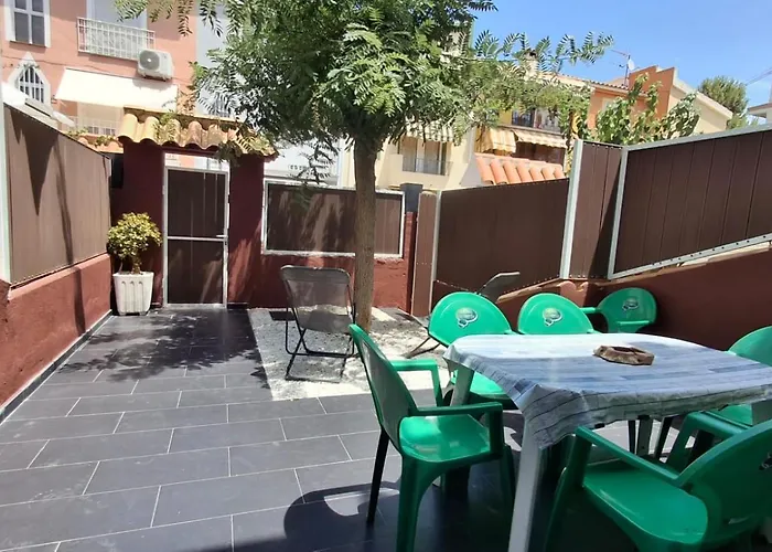 Villaparadisi