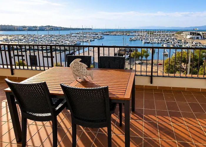 Apartaments Club Nautic L'Escala