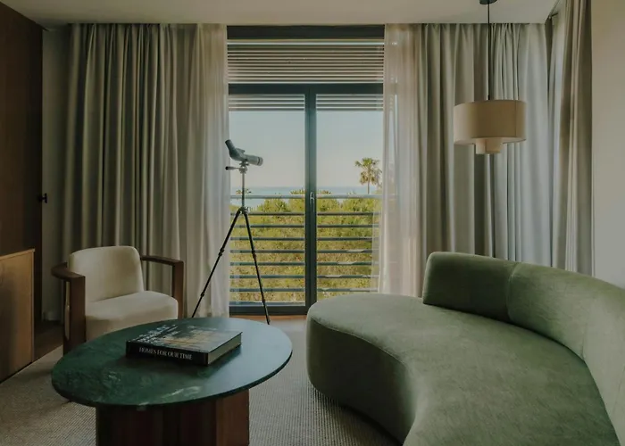 Sabatic Mar, Barcelona, A Tribute Portfolio