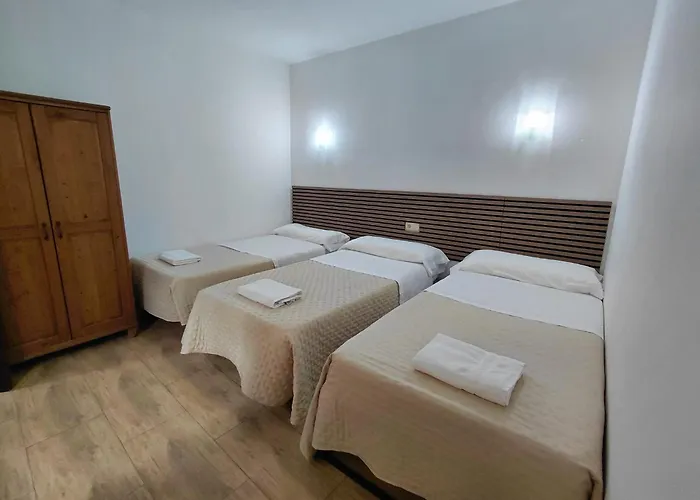 Hostal PILAS ALCARAYÓN