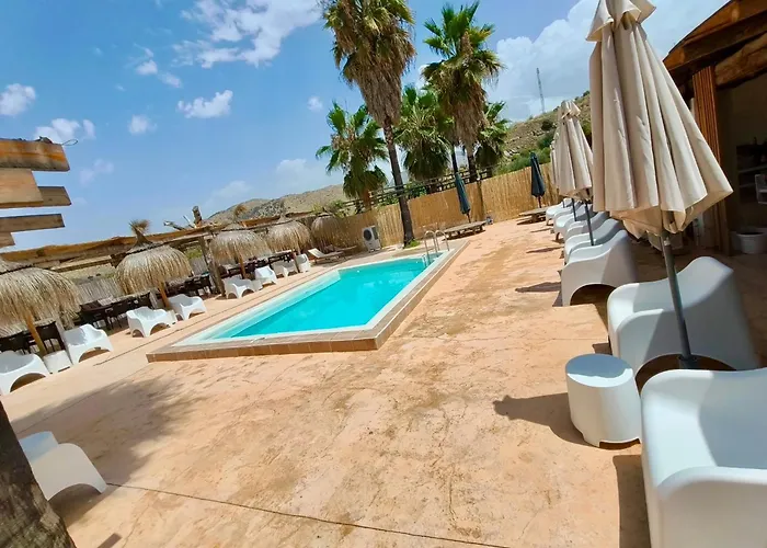 Fuente del Lobo Bungalows - Adults Only