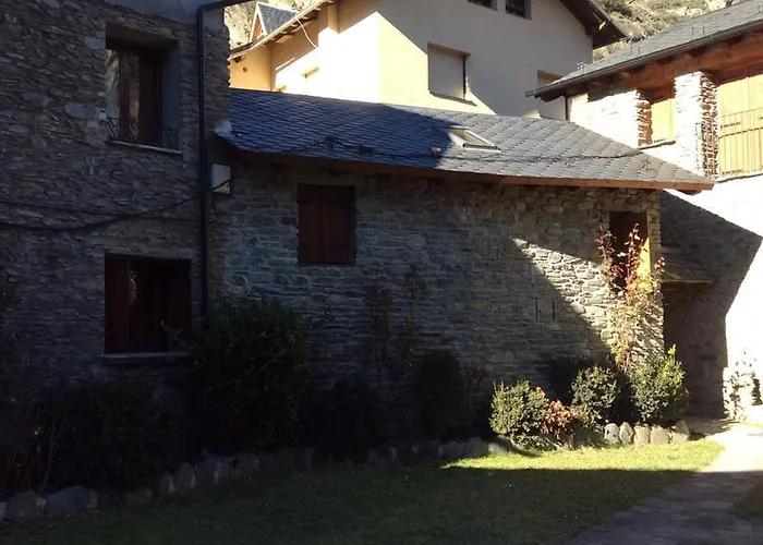 Camping Les Contioles Hotel Vall de Cardós, España