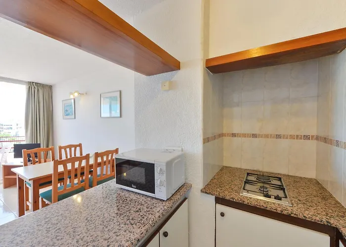 Apartamentos Lido Ibiza, España