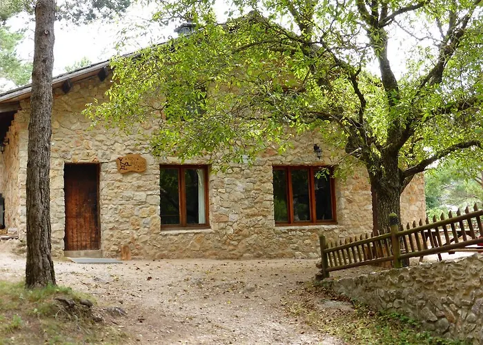 Refugio Caro - Estels Del Sud