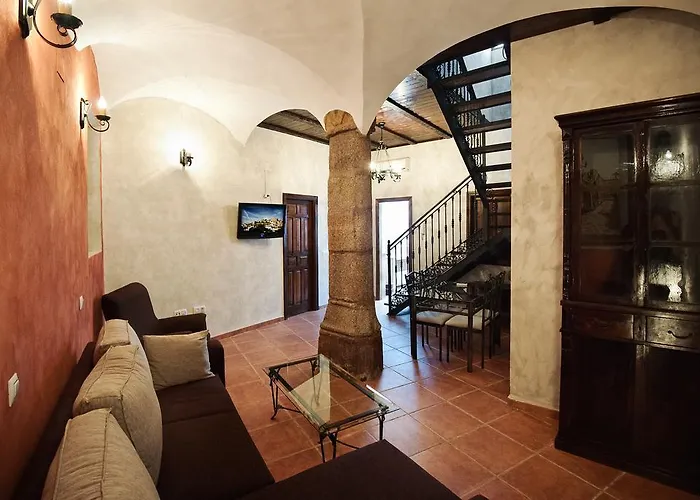 Apartamentos Turisticos Caceres Medieval