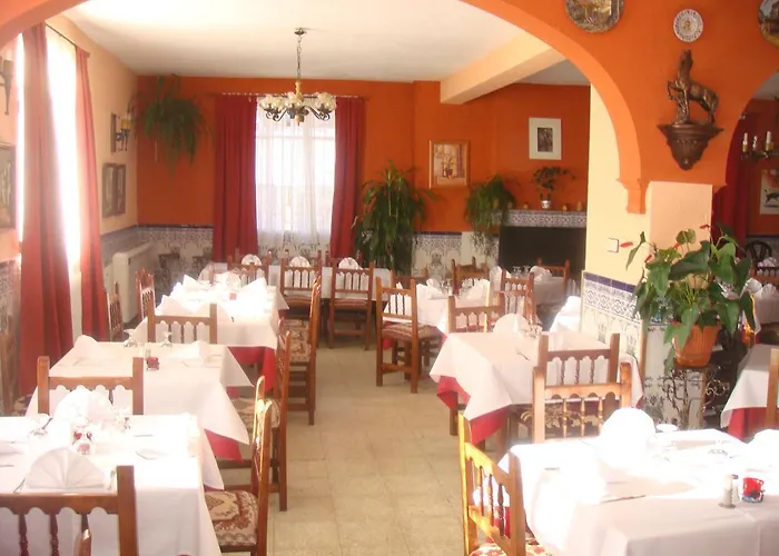 Hostal Madrid Paris Buitrago del Lozoya, España
