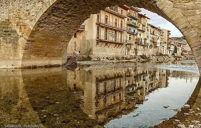 Apartamentos Doña Candida Valderrobres, España