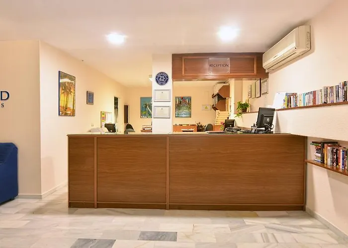 Clc Benal Beach Aparthotel Benalmádena, España