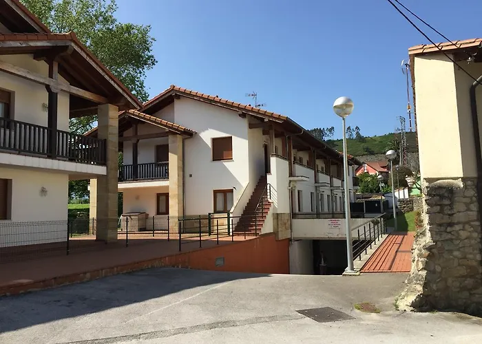 Apartamentos Rurales La Fuente Pesués, España