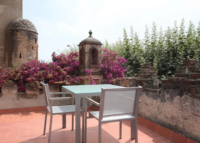 Hotel Castell De L'Oliver