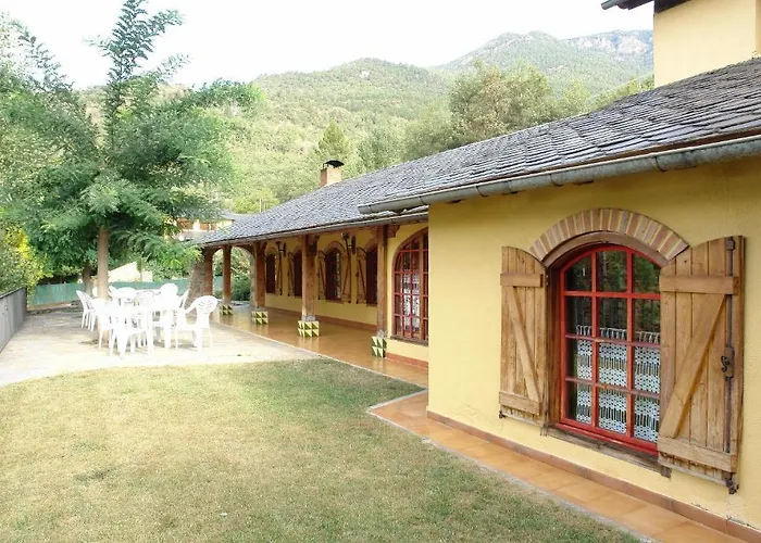 Apartaments La Taverna Dels Noguers
