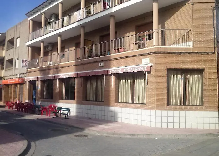 Hostal Restaurante Casa Paco