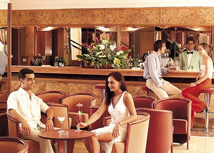 Hotel Palmira Cormoran Peguera, España